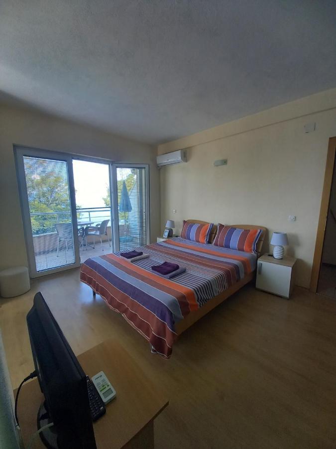 Peštani Ps Apartments - Peshtani מראה חיצוני תמונה
