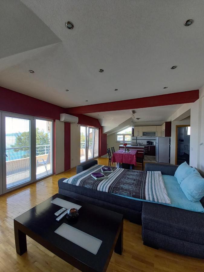 Peštani Ps Apartments - Peshtani מראה חיצוני תמונה